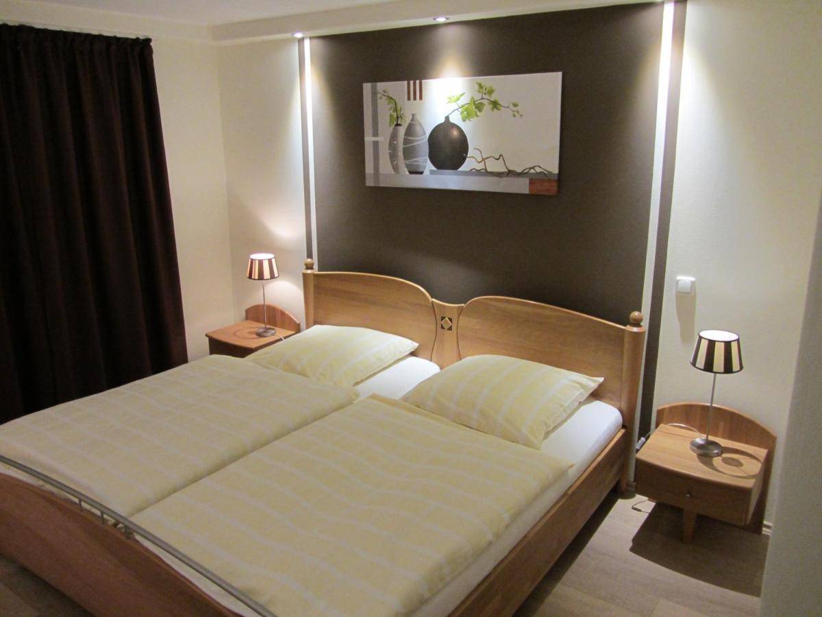 Hotel Rose Warburg Luaran gambar