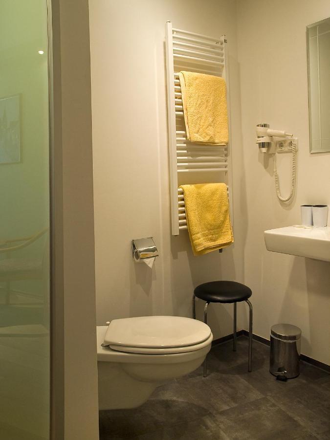 Hotel Rose Warburg Luaran gambar